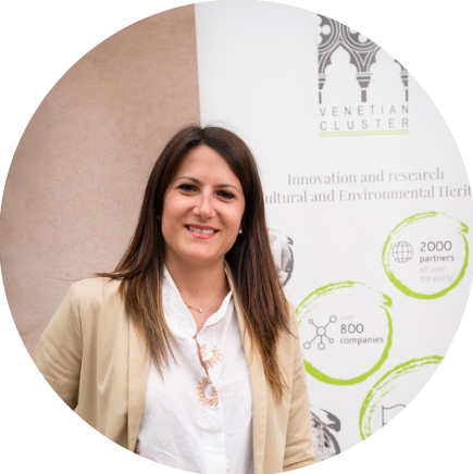 Laura Mula  - Project Manager – Specialized in Internationalization